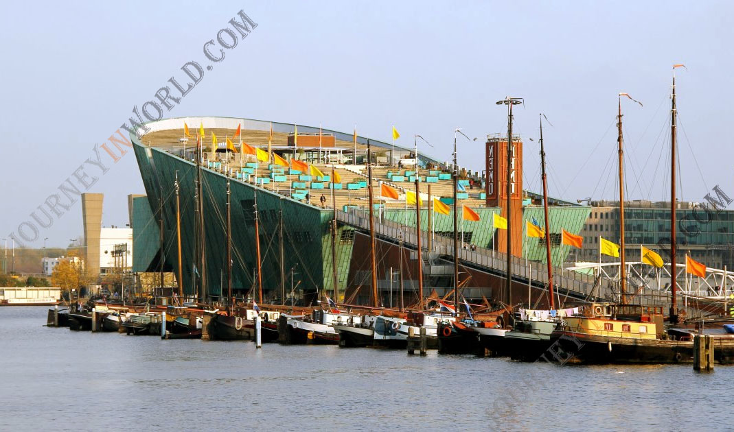 Medium size - left floating